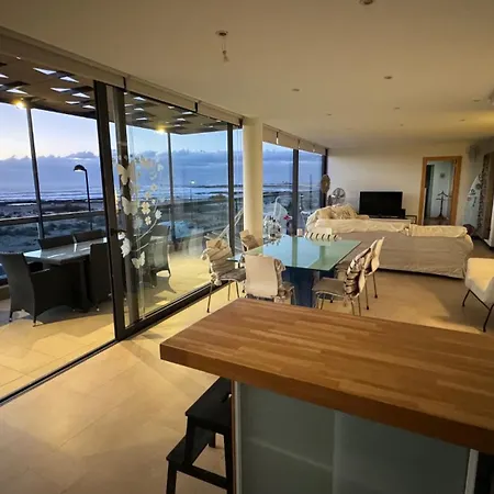 Διαμέρισμα La Casa De La Playa-best Ftv Views, By Comfortable Luxury