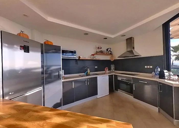 아파트 La Casa De La Playa-best Ftv Views, By Comfortable Luxury